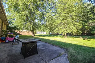 417 Hickory St NW, Demotte, IN 46310 - Photo 20