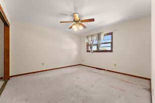 7465 Grant St, Merrillville, IN 46410 - Photo 12