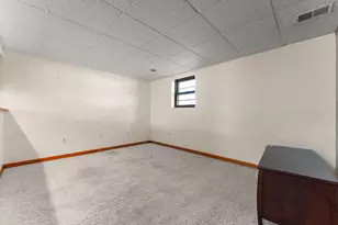 7465 Grant St, Merrillville, IN 46410 - Photo 18