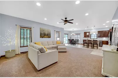 211 Trailcreek Drive, Chesterton, IN 46304 - Photo 4