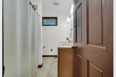 211 Trailcreek Drive, Chesterton, IN 46304 - Photo 14