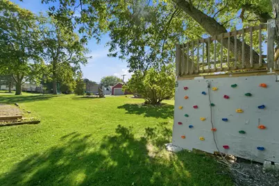 102 N Madison Street, Hebron, IN 46341 - Photo 32