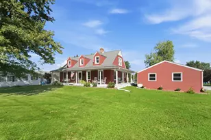102 N Madison St, Hebron, IN 46341 - Photo 1