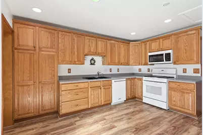 110 Country Club Drive, La Porte, IN 46350 - Photo 12
