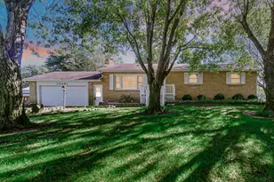 10291 N 700 W, Demotte, IN 46310 - Photo 1