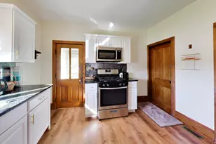 224 S Calumet Rd, Chesterton, IN 46304 - Photo 10