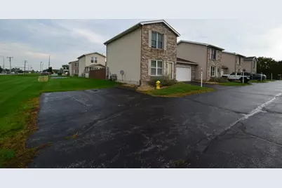 548 Briarwood Drive, Dyer, IN 46311 - Photo 2