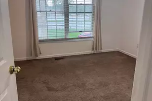 548 Briarwood Dr, Dyer, IN 46311 - Photo 14