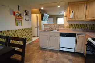 548 Briarwood Dr, Dyer, IN 46311 - Photo 6