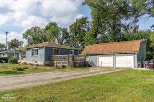 2350 Newton St, Lake Station, IN 46405 - Photo 2