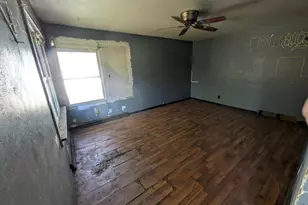 3021 Clay St, Lake Station, IN 46405 - Photo 2