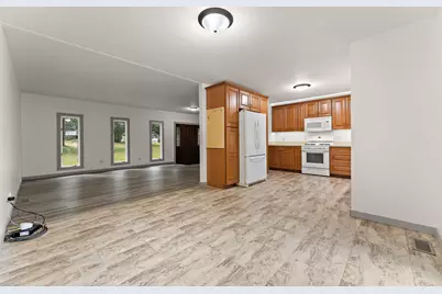 1413 W 985 N, Lake Village, IN 46349 - Photo 8