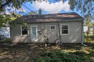 7622 Beech Ave, Hammond, IN 46324 - Photo 6