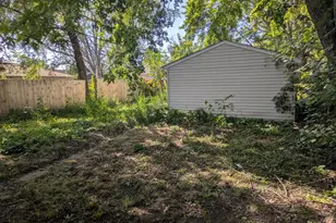 7622 Beech Ave, Hammond, IN 46324 - Photo 2