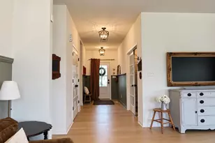 530 Scenic View Ave, Valparaiso, IN 46385 - Photo 8