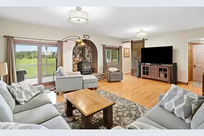 5932 County Rd 1400 N, Wheatfield, IN 46392 - Photo 8