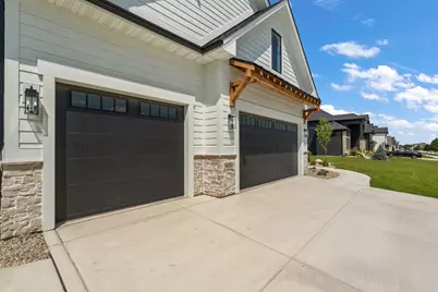 9400 Iris Drive, Saint John, IN 46373 - Photo 6
