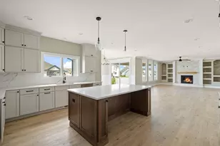 9400 Iris Dr, Saint John, IN 46373 - Photo 16