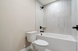9400 Iris Dr, Saint John, IN 46373 - Photo 32