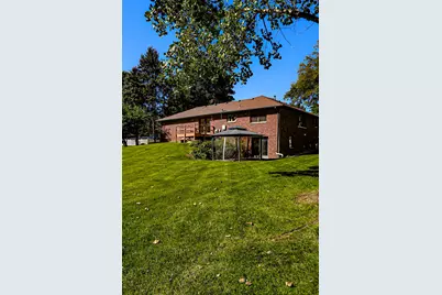 2408 W Pepperidge Court, La Porte, IN 46350 - Photo 10