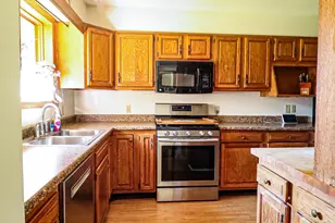 2408 W Pepperidge Ct, La Porte, IN 46350 - Photo 22