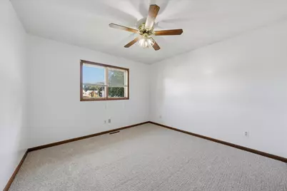 613 N Forest Avenue, Griffith, IN 46319 - Photo 12