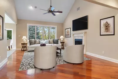 910 Hawk Circle, Crown Point, IN 46307 - Photo 8