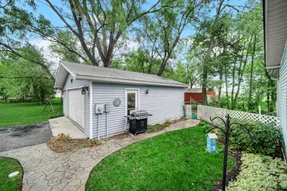 103 N Chicago Street, Hebron, IN 46341 - Photo 2