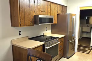 2300 Bordeaux Walk, Highland, IN 46322 - Photo 12