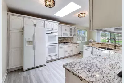 1035 Easy Street #A, Crown Point, IN 46307 - Photo 12