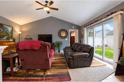 624 Birch Court, Lowell, IN 46356 - Photo 10