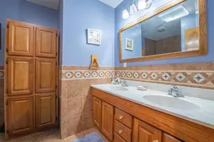 114 E Manor Dr, Griffith, IN 46319 - Photo 16
