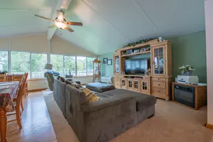 114 E Manor Dr, Griffith, IN 46319 - Photo 26