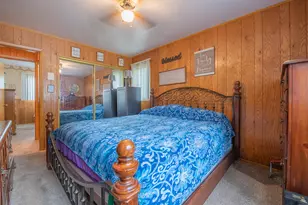 114 E Manor Dr, Griffith, IN 46319 - Photo 18