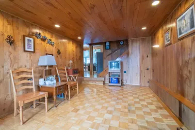 114 E Manor Drive, Griffith, IN 46319 - Photo 8