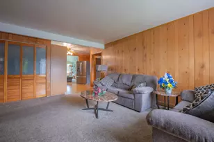 114 E Manor Dr, Griffith, IN 46319 - Photo 12