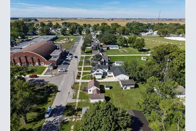124 W School Street, Wolcott, IN 47995 - Photo 10