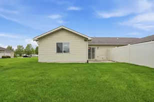 9831 Hart St, Saint John, IN 46373 - Photo 20