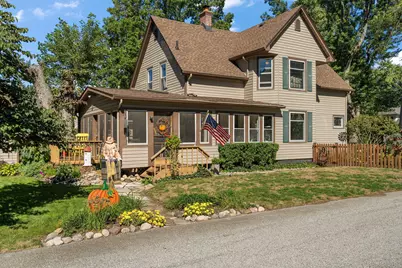 744 S 2nd Street, Chesterton, IN 46304 - Photo 2