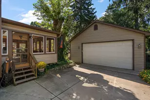 744 S 2nd St, Chesterton, IN 46304 - Photo 48