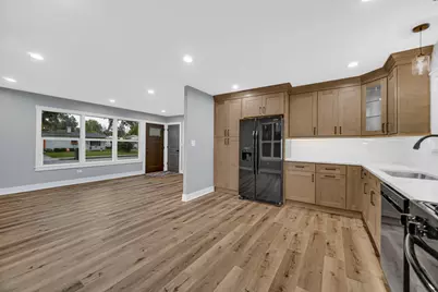 205 Randle Street, Valparaiso, IN 46383 - Photo 8