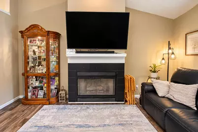 33724 Woodmont Ridge Drive, New Carlisle, IN 46552 - Photo 6