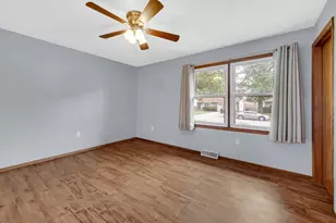 2060 Jackson St, Portage, IN 46368 - Photo 24
