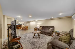1856 S River Dr, Munster, IN 46321 - Photo 22