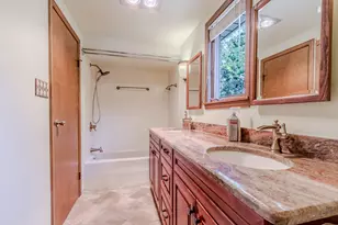 3104 Churchview Dr, Valparaiso, IN 46383 - Photo 28