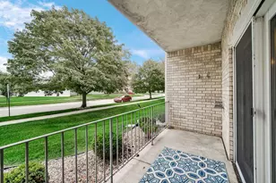 9243 Waymond Ave, Highland, IN 46322 - Photo 6