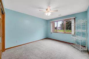 9243 Waymond Ave, Highland, IN 46322 - Photo 16