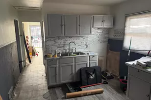 2517 Lincoln St, Gary, IN 46407 - Photo 12