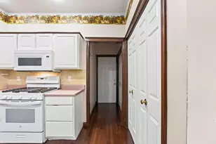 1168 Capitol Dr, Hobart, IN 46342 - Photo 18