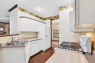 1168 Capitol Dr, Hobart, IN 46342 - Photo 16